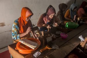 pabrik rokok cukai rokok