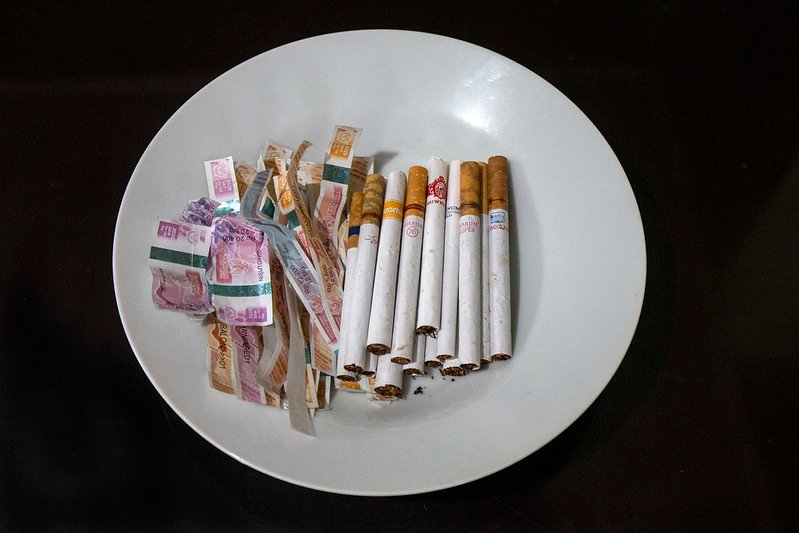 Tiga Strategi Perokok Menyiasati Kenaikan Cukai Rokok