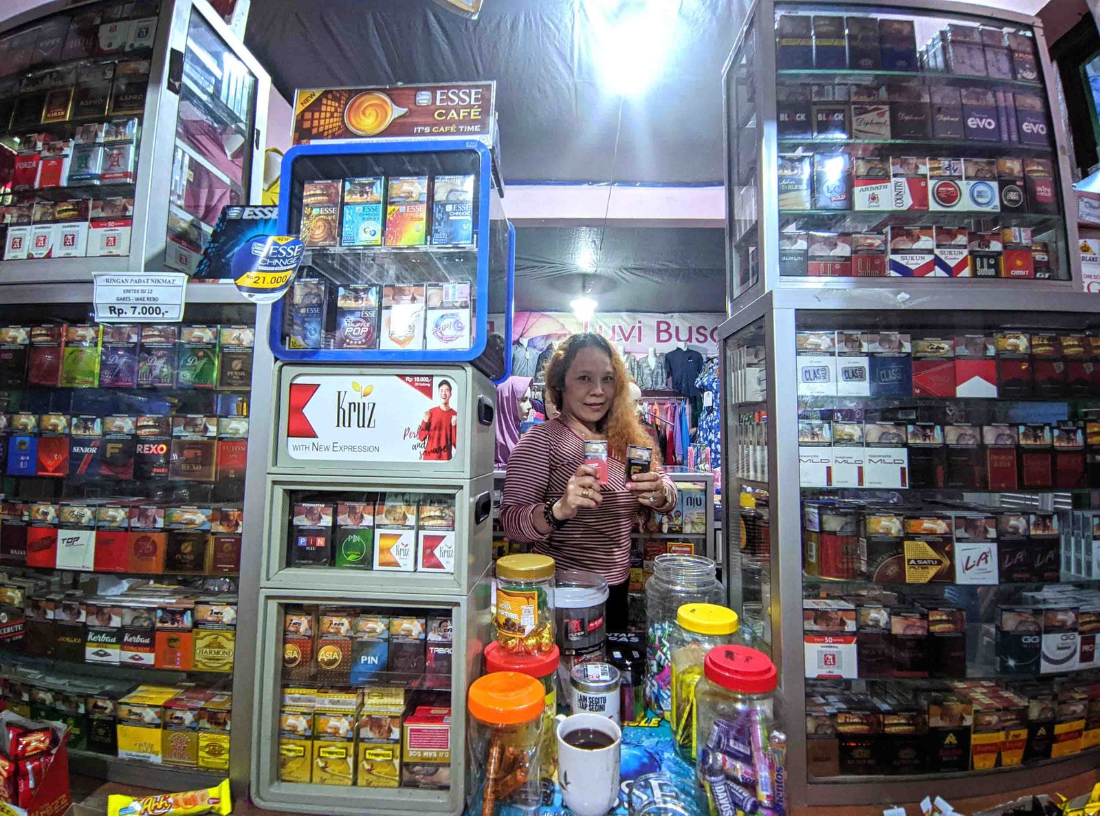 tokok rokok luvi jogjakarta