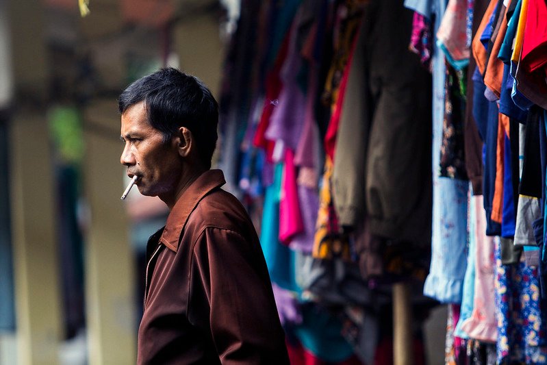 Di Mana Ada Kawasan Tanpa Rokok, Di Situ Ada Ruang Merokok