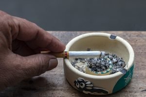 asbak rokok lucu