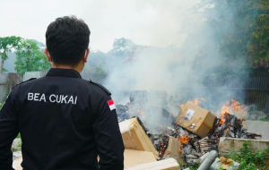rokok ilegal indonesia