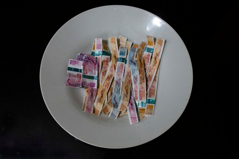 sejarah cukai rokok
