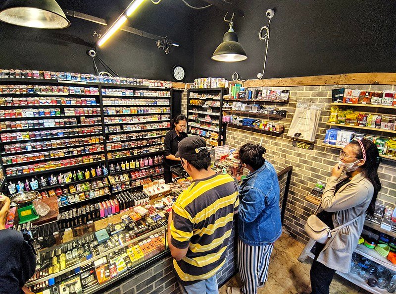 toko rokok terkena dampak UU Kesehatan