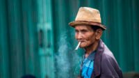 Memangnya Kenapa Jika Angka Perokok Indonesia Tertinggi di Dunia?