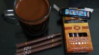 rokok mustika bersama kopi