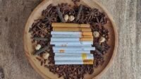 rokok kretek indonesia