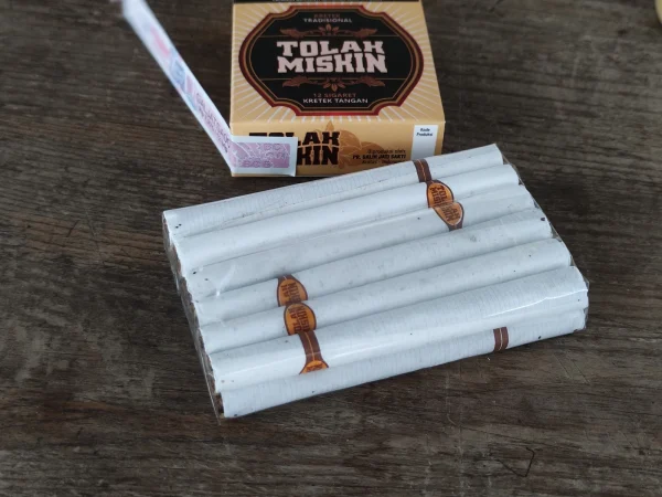 kemasan polos untuk rokok