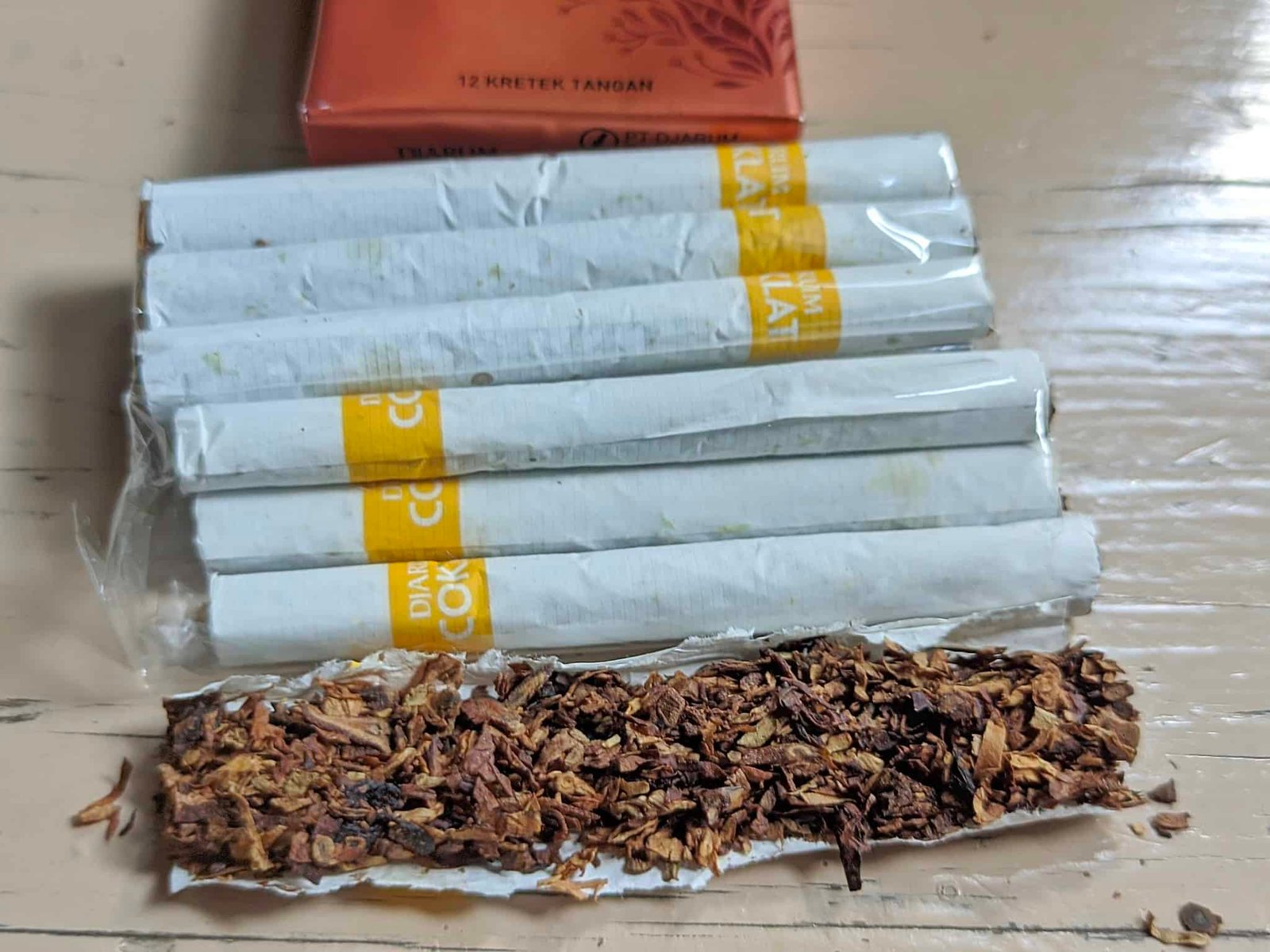 Cerita Mantan Narapidana, Rokok Bisnis Berkah di Lapas