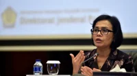 sri mulyani industri hasil tembakau