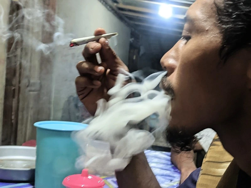 rokok termasuk napza