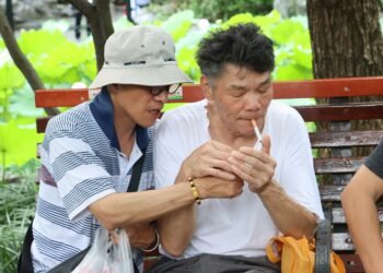 Sudahi membandingkan perokok dan bukan Boleh Merokok