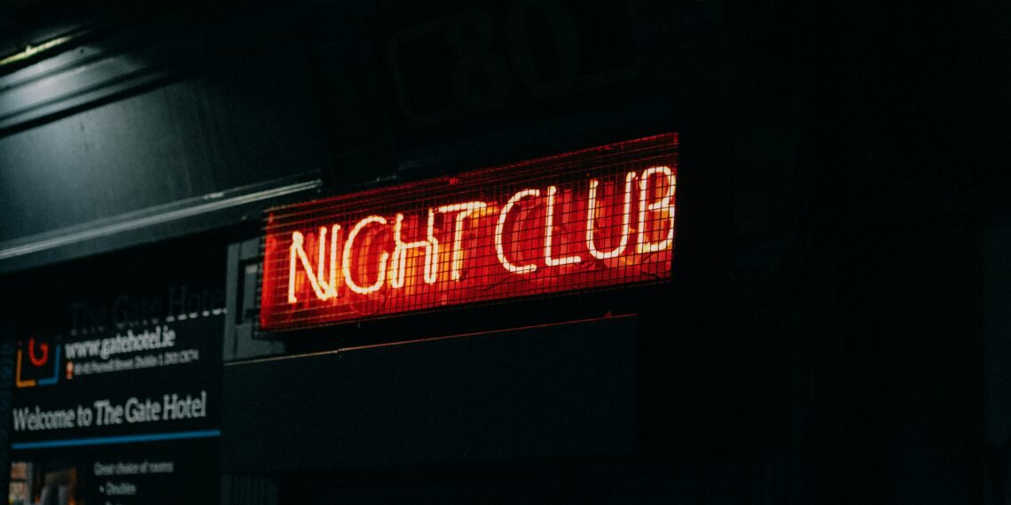 Hiburan malam di Jakarta bakal jadi Kawasan Tanpa Rokok Boleh Merokok