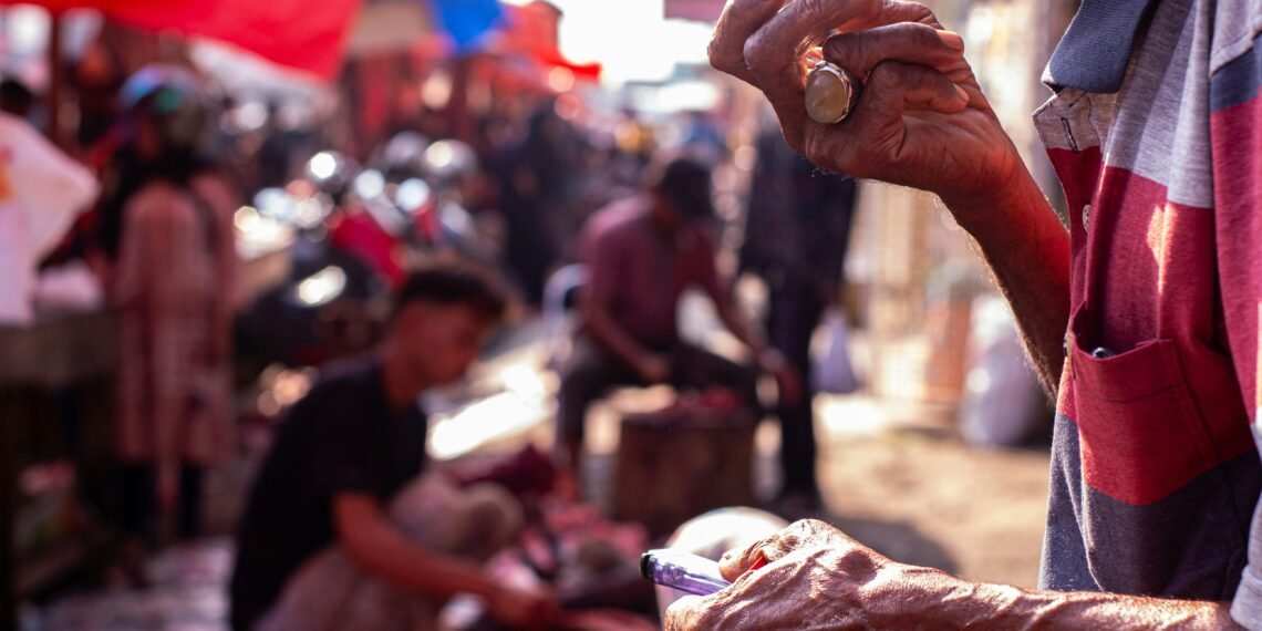 Kretek di ambang kematian Boleh Merokok