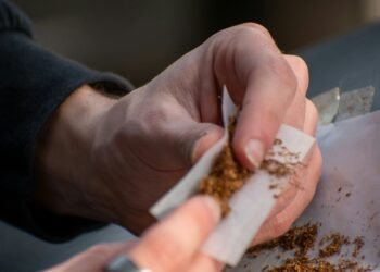 Rokok kretek bukan soal filter atau tidak Boleh Merokok