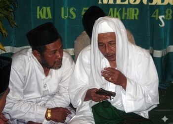 mbah kholil bangkalan dan kisah kiai nusantara