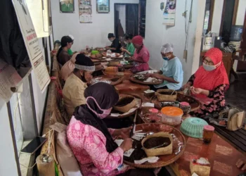 regulasi industri tembakau hanya ditunda