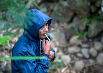 rokok untuk mendaki gunung
